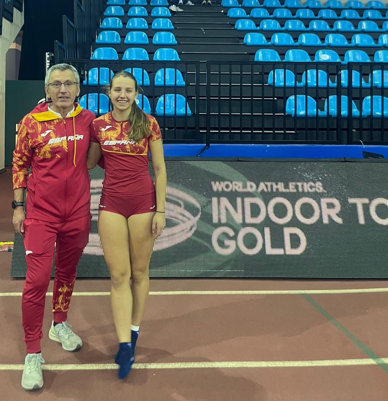Laura Martínez y su entrenador Juan Carlos Barrero