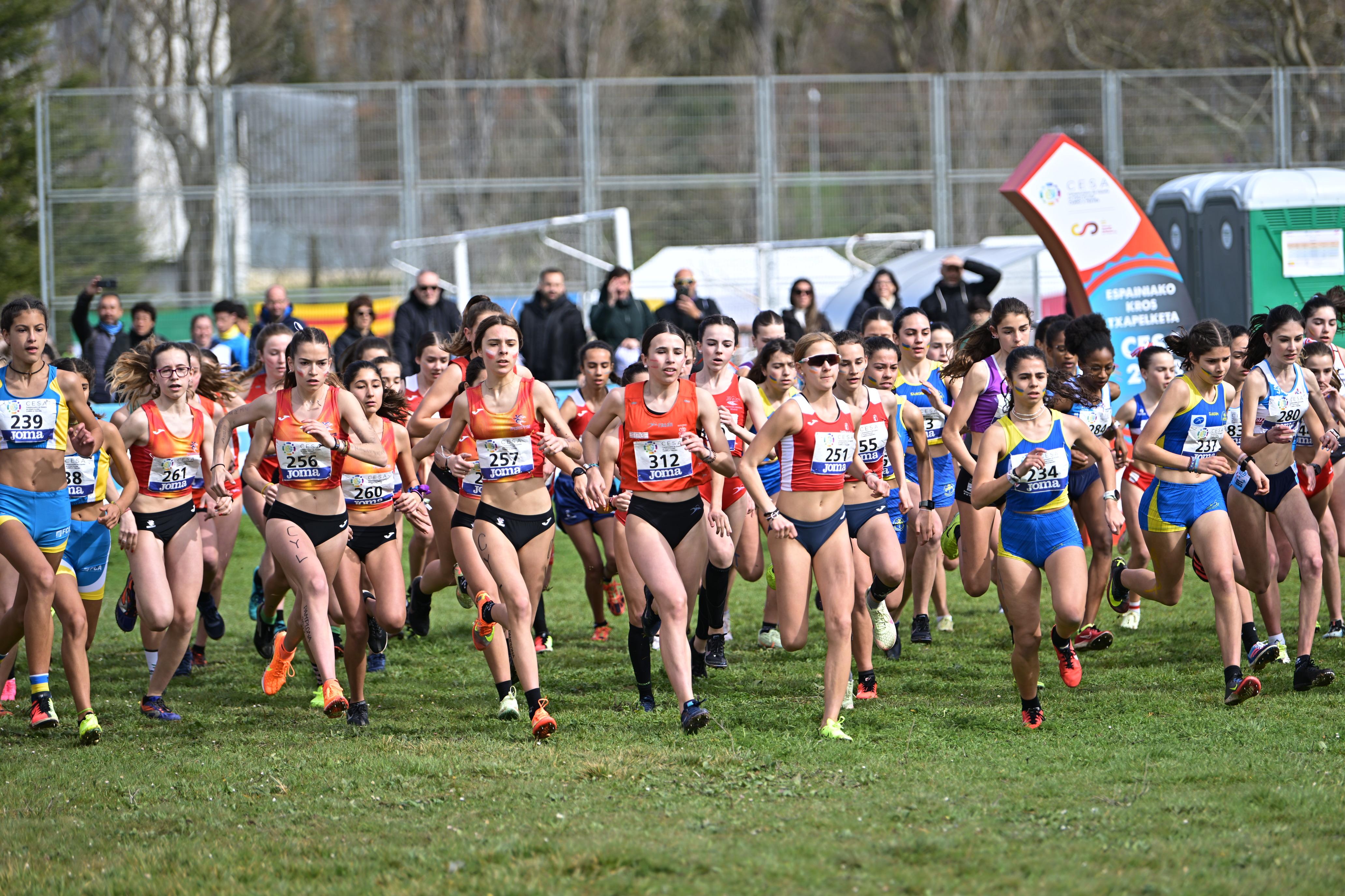 Salida femenina Cross CESA