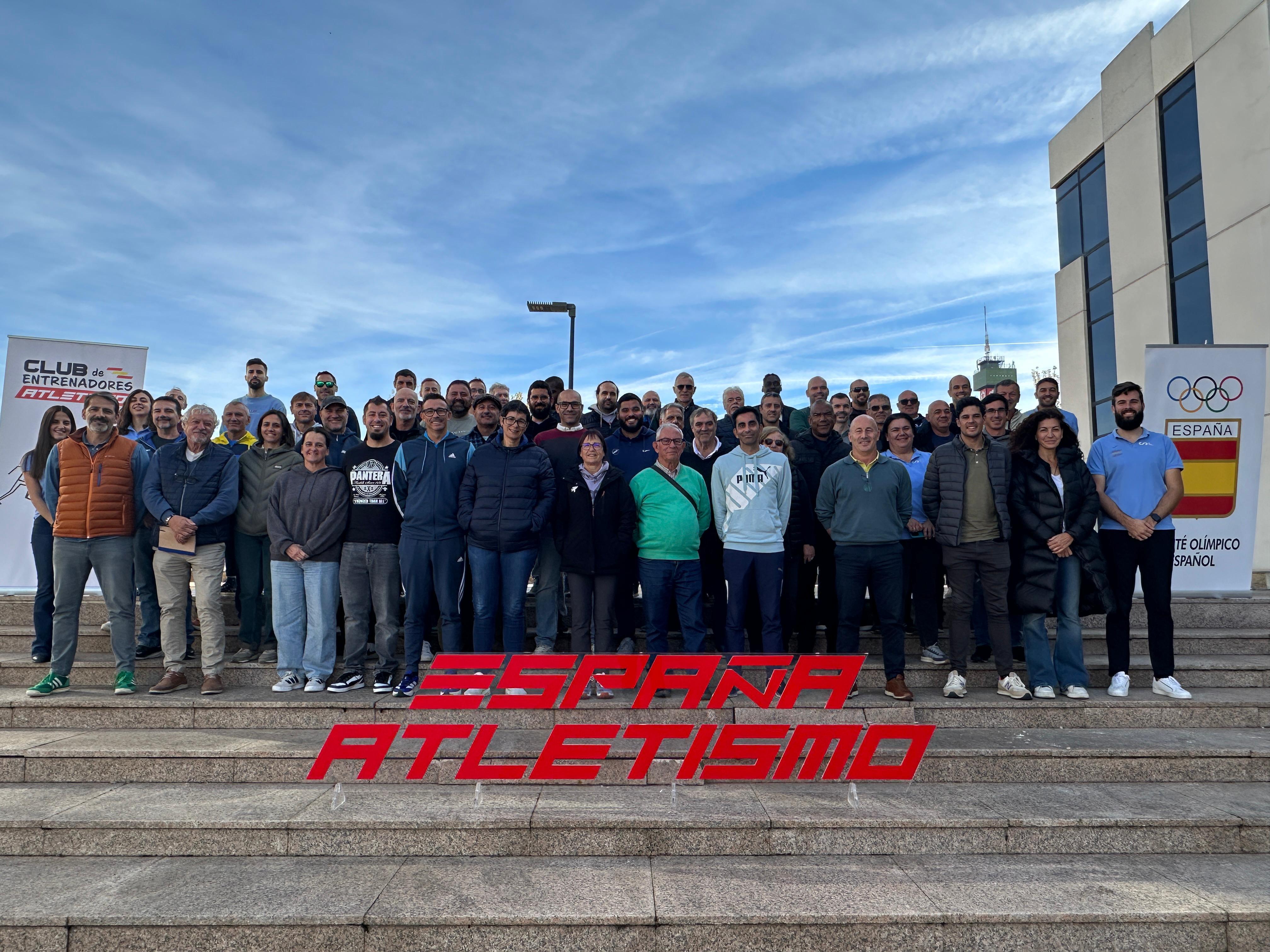 Foro Anual de Entrenadores - Saltos, Lanzamientos y Pruebas Combinadas