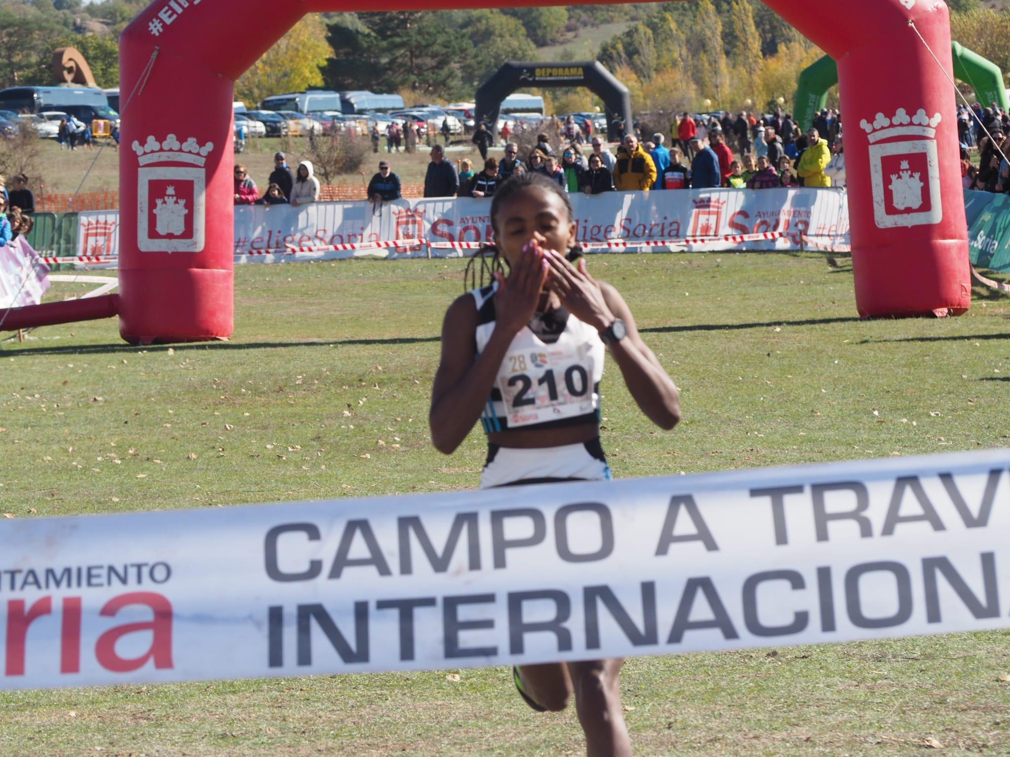 Mawia vence en el Cross de Soria