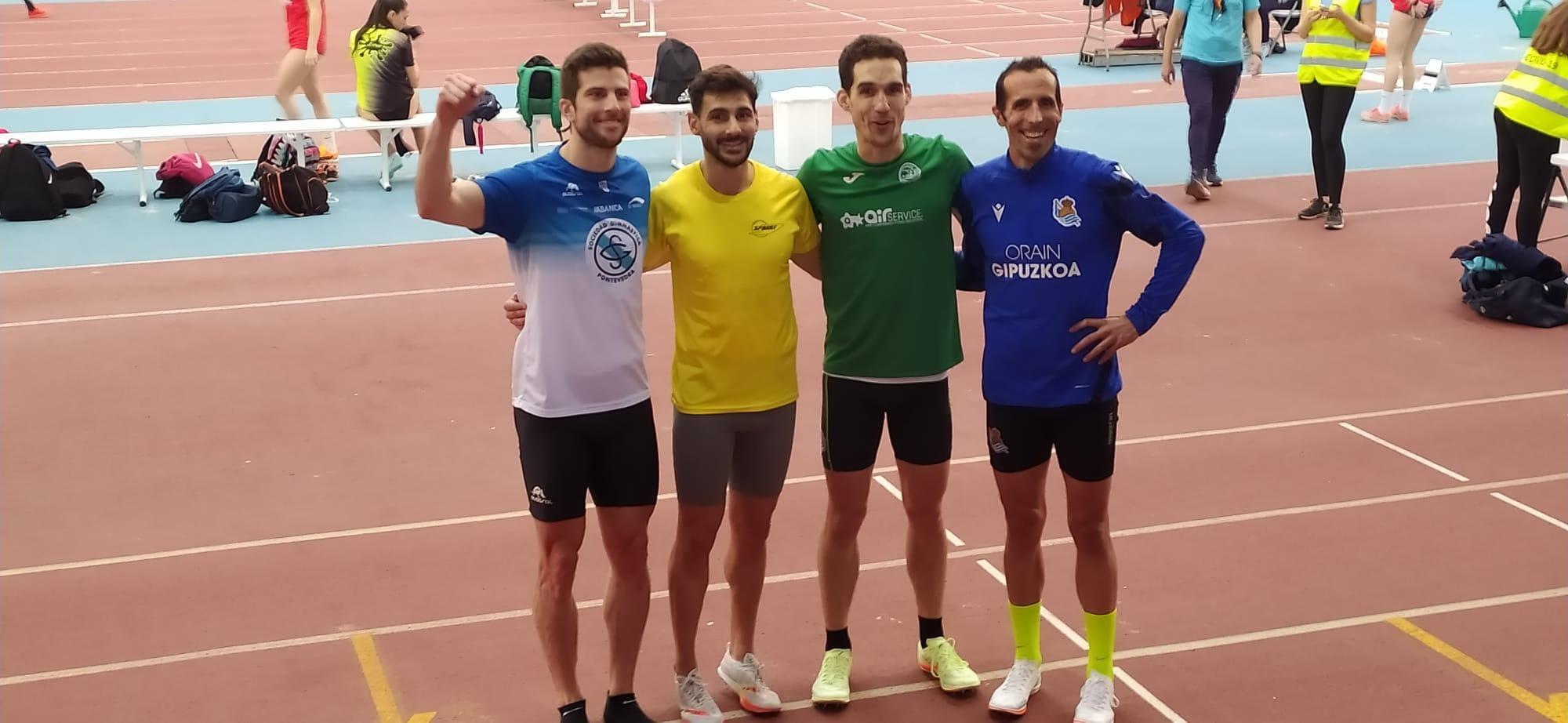 R Mundo 4x800m Master M35