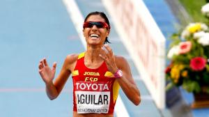 Alessandra Aguilar: «Me quité el chupete y eché a correr detrás de mi padre»
