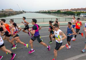 Así se hace deporte en España: el running gana al fútbol