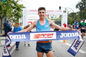 Yago Rojo frente a la armada africana 