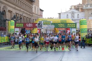 Laura Méndez y el keniano Peter Kariuki Wanjiru se imponen en un MANN-FILTER Maratón de Zaragoza de récord