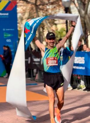 Dos trailrunners ganan la 41ª edición de la Media Maratón de Castelló